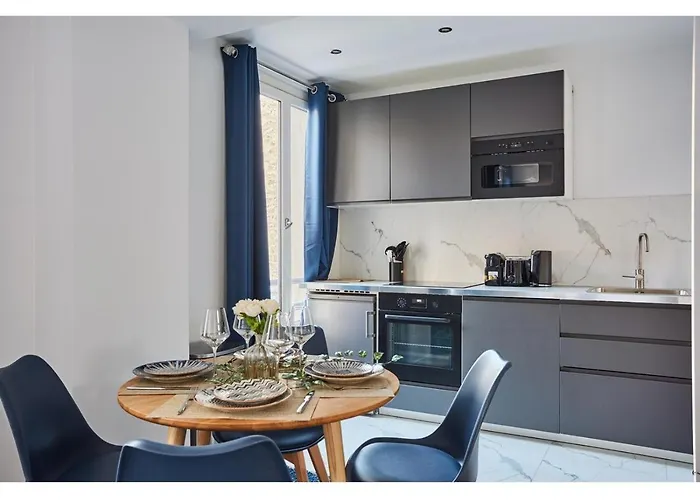 Porte Maillot Arc De Triomphe By Prestige アパート *